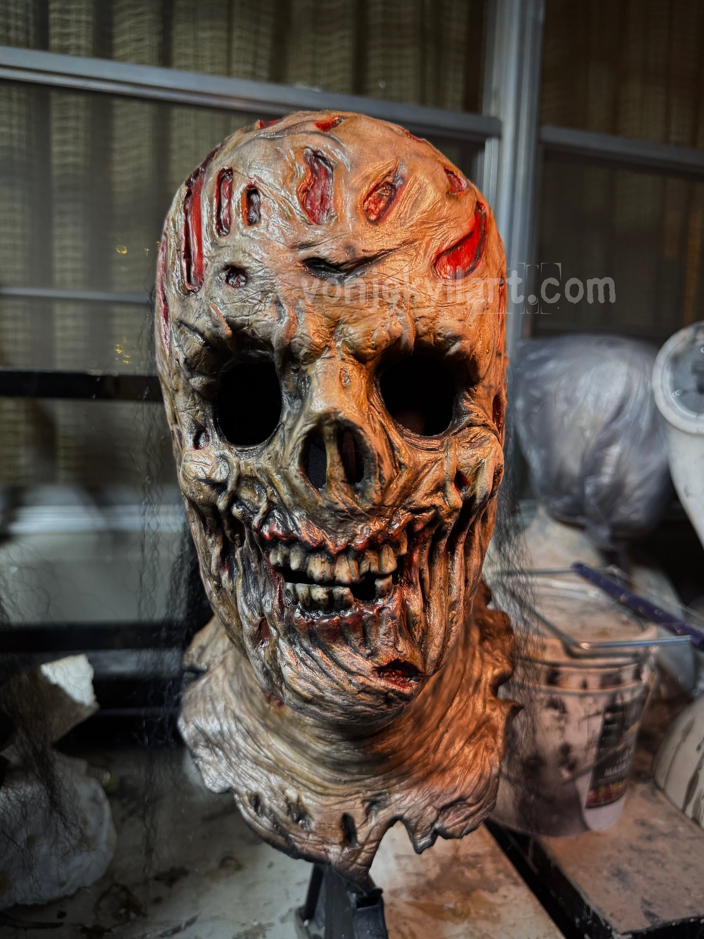Gravewalker Mask