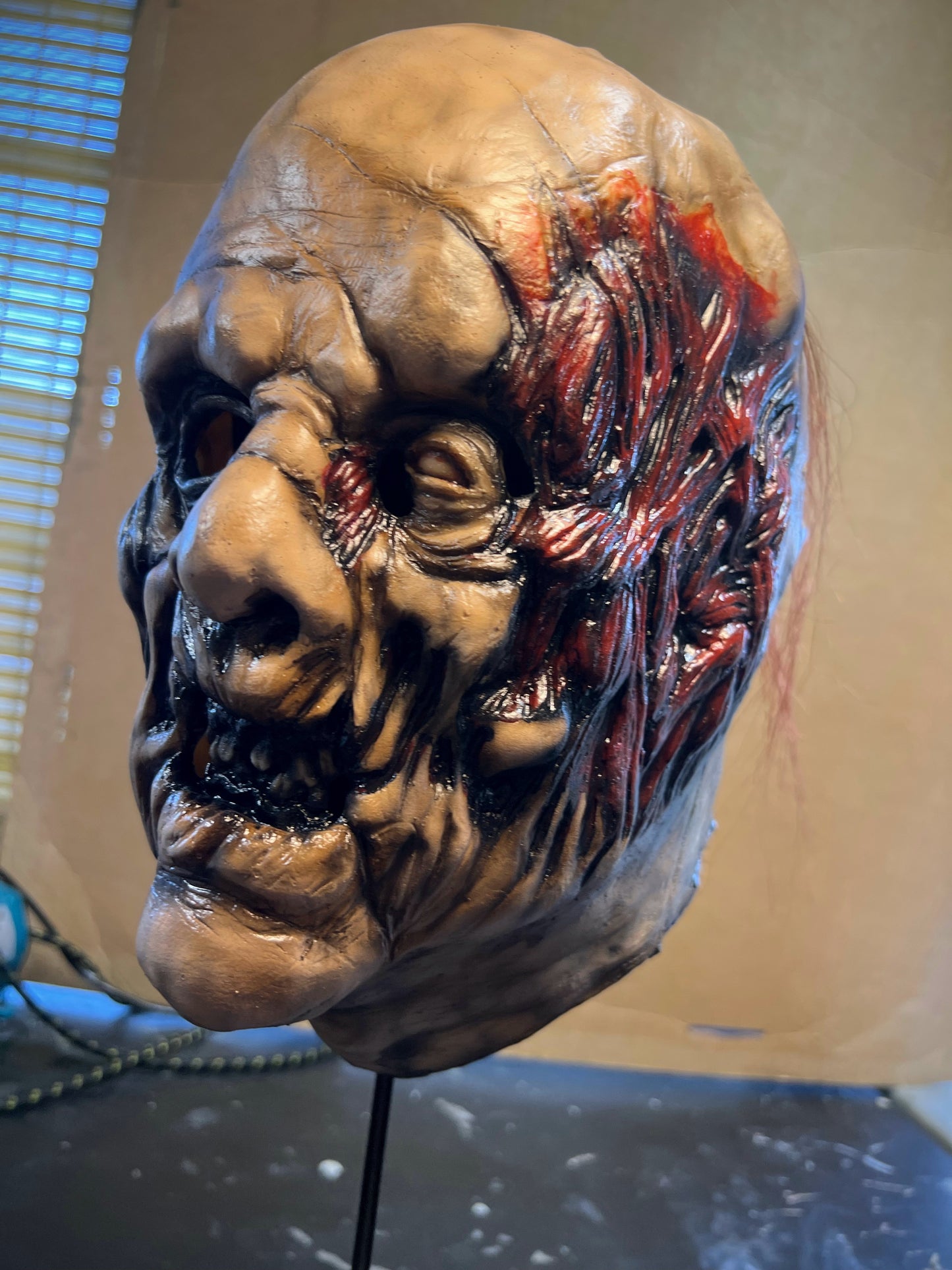 Cousin Mask