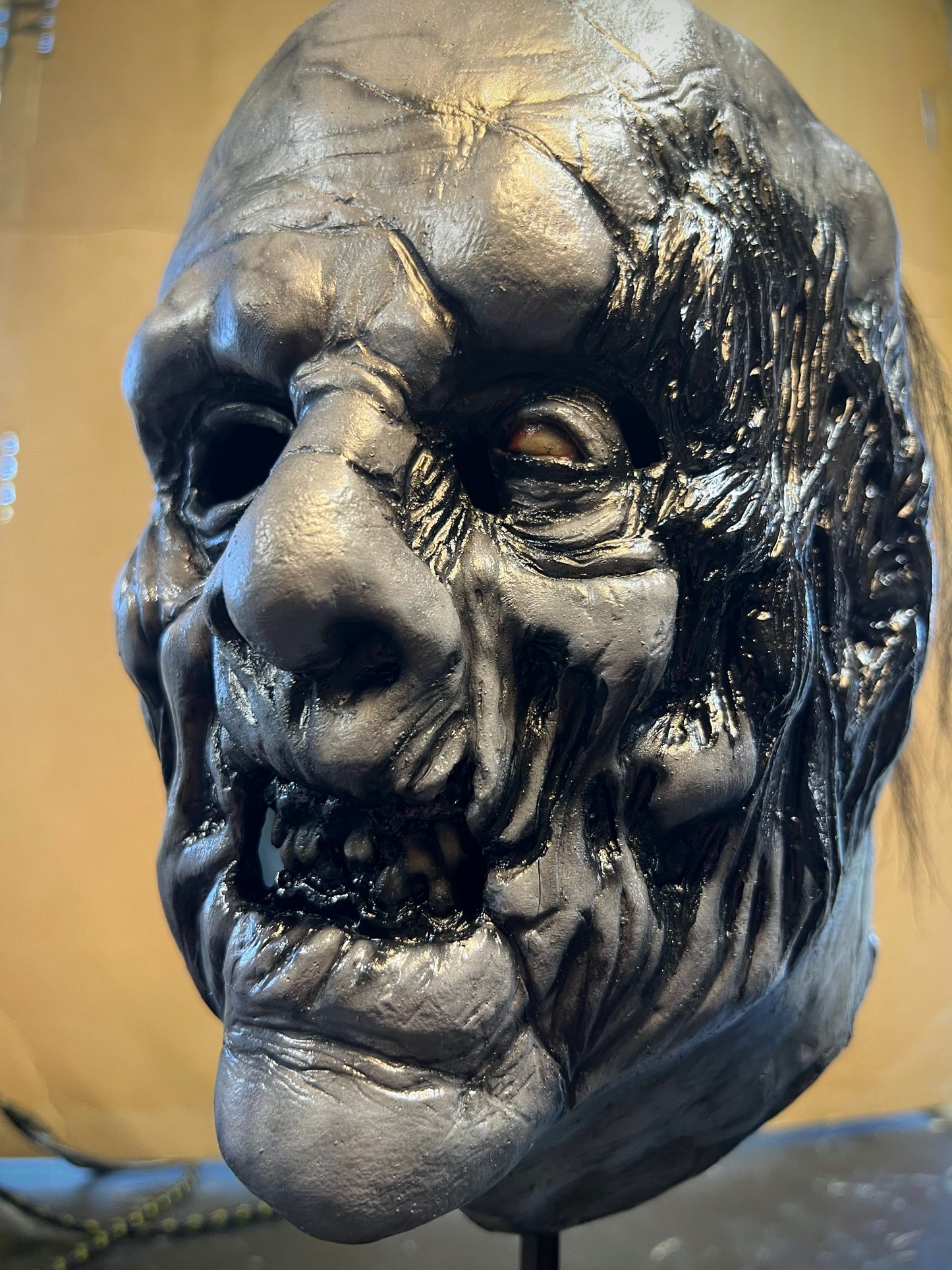 Cousin Mask