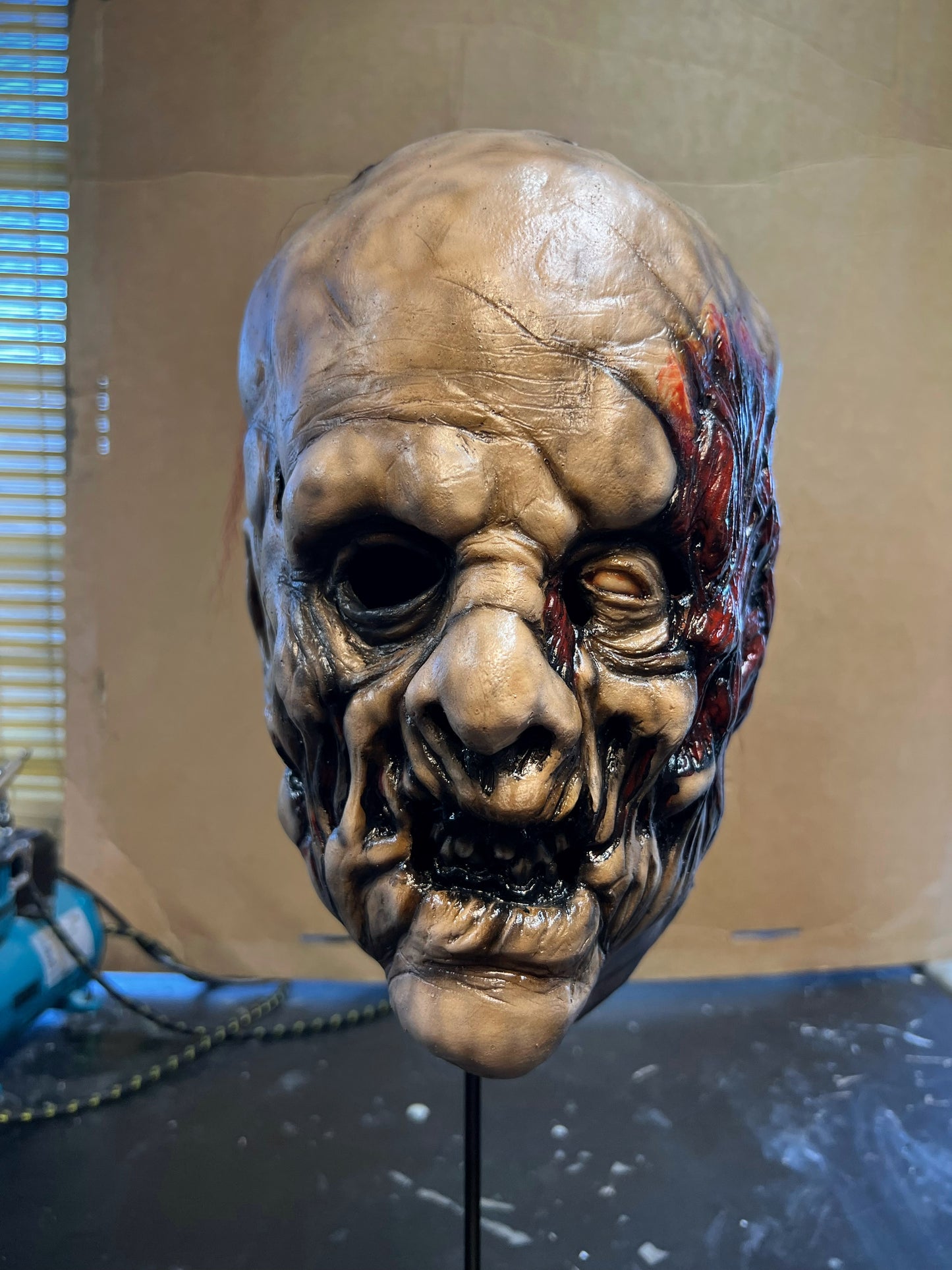 Cousin Mask
