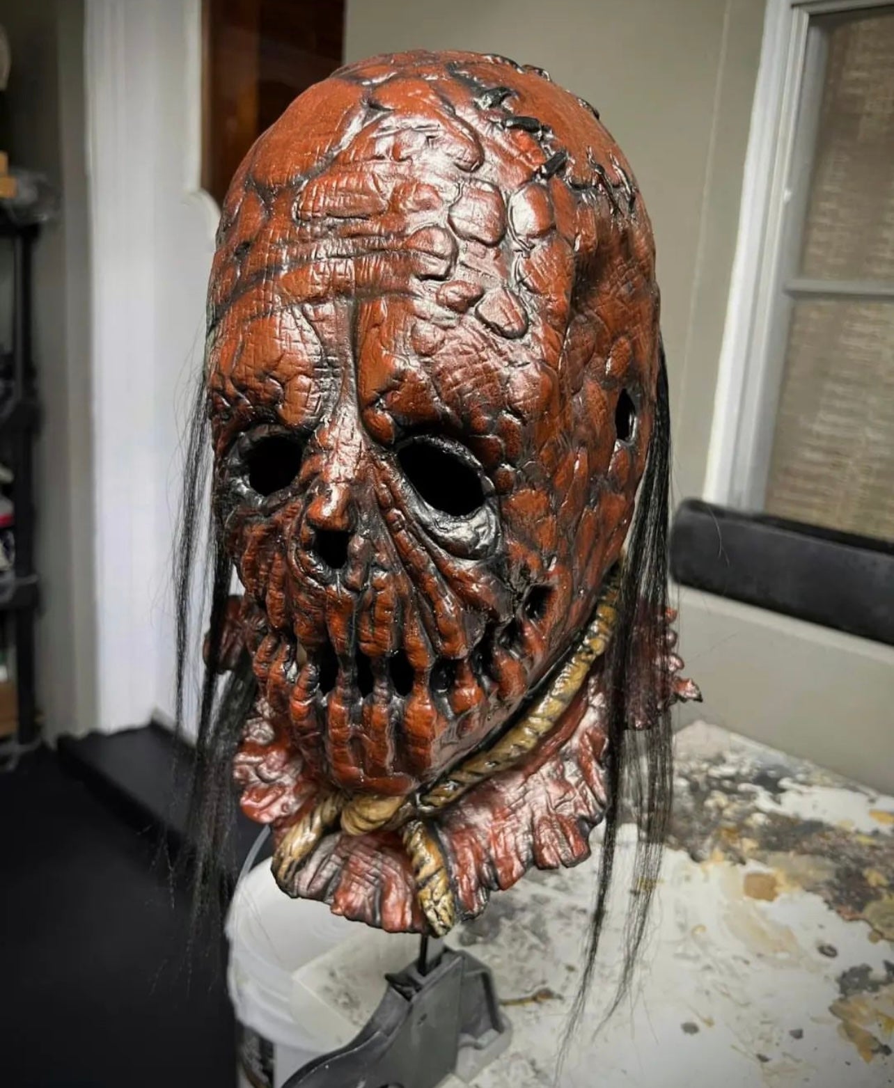 The CrowEater Mask